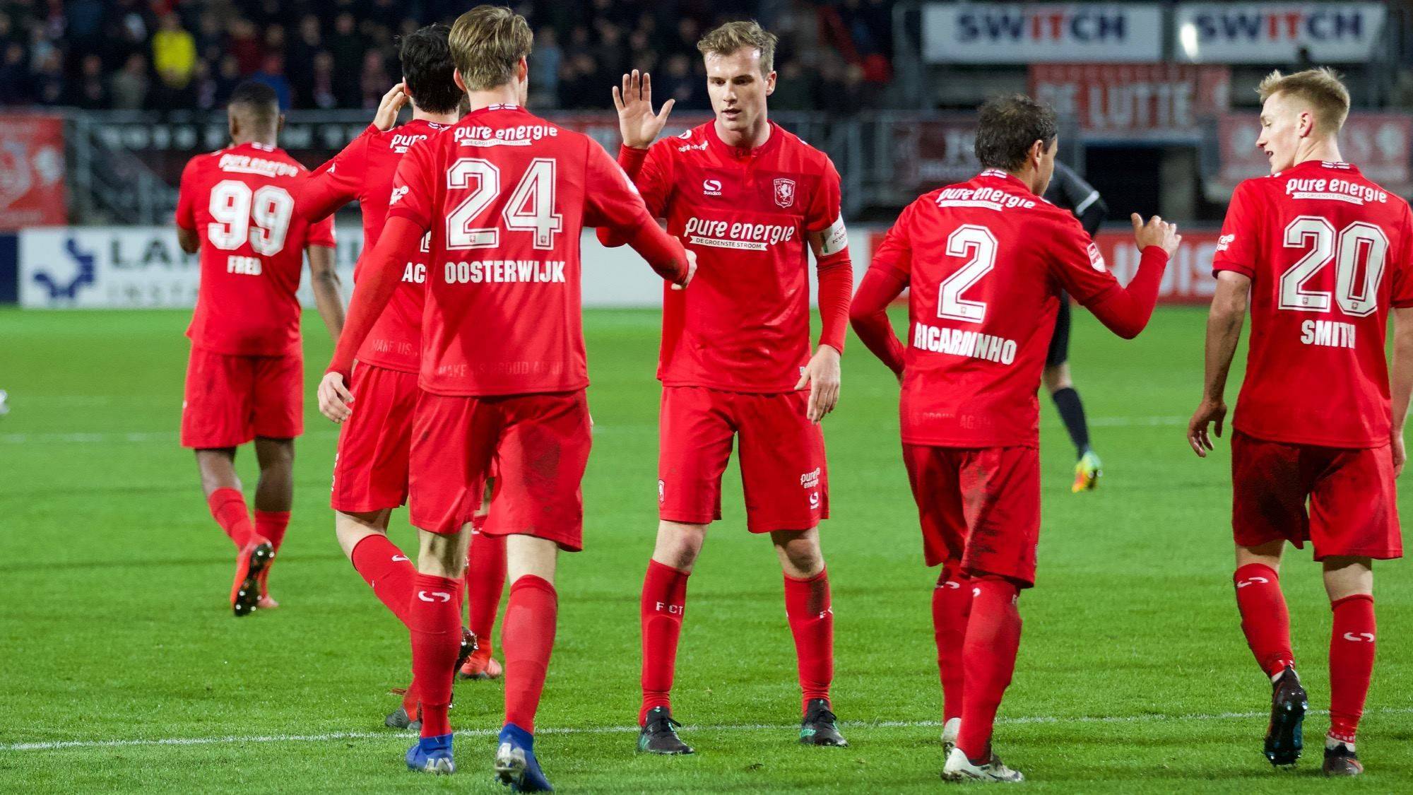 括场地设施 括场地设施