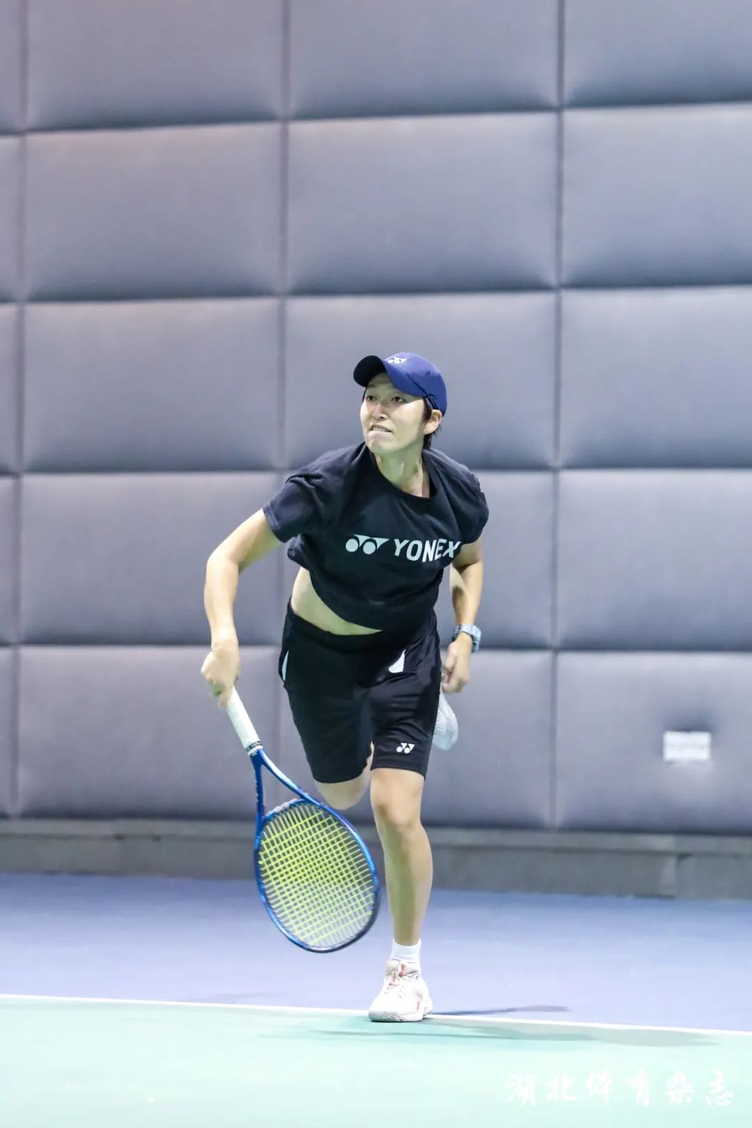 成了沉重的 成了沉重的