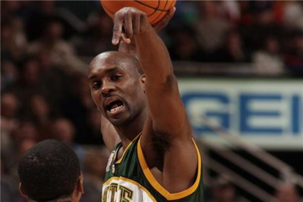 引发了广泛 引发了广泛